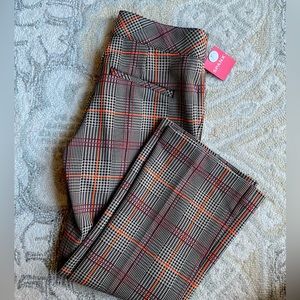 Brand new Spanx kick flare perfect pant - petite M